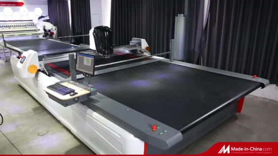 Machine de coupe automatique de tissu de coupeur de couche de tissu de jeans tissé automatique de haute qualité dans l'usine de vêtements